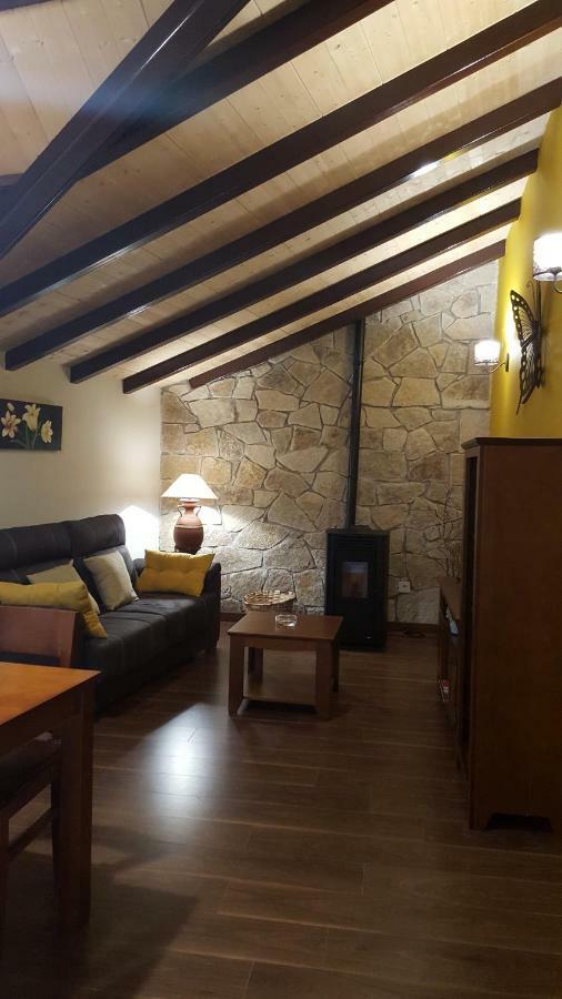 El Cordel De Gredos Pensionat Navarredonda de Gredos Eksteriør billede