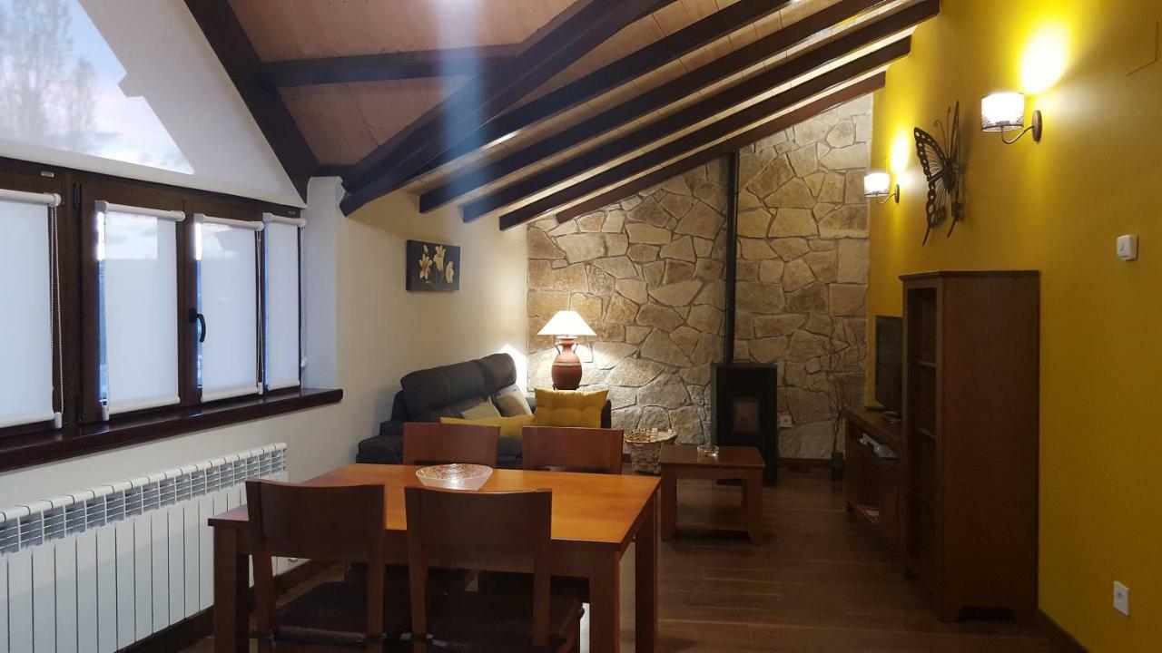El Cordel De Gredos Pensionat Navarredonda de Gredos Eksteriør billede