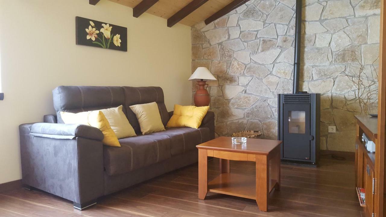 El Cordel De Gredos Pensionat Navarredonda de Gredos Eksteriør billede